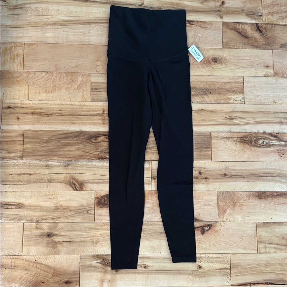 Old Navy Black Go-Dry Leggings